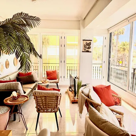 Апартаменти Palmeras Puerto En